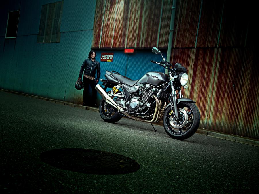 Yamaha XJR1300